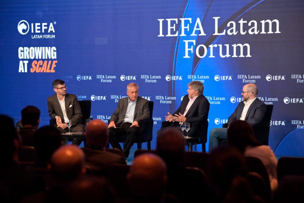 IA impulsa el crecimiento empresarial en América Latina - ebizlatam.com