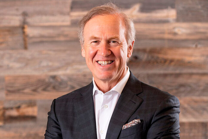 Retrato de Dan Shugar.