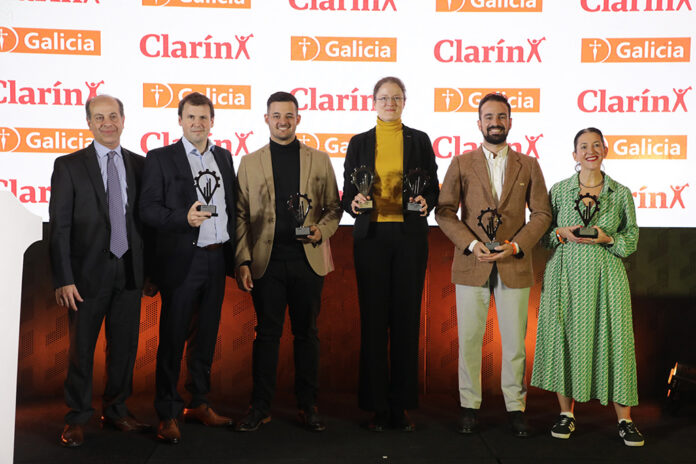 Foto de los ganadores de los Premios PYME 2024.